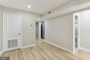 327 8th St NE, Washington, DC 20002 - Photo 21