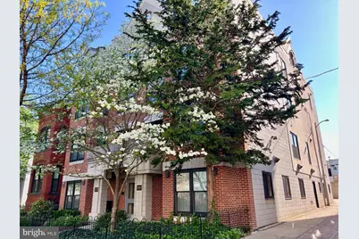 327 8th Street NE #3, Washington, DC 20002 - Photo 3