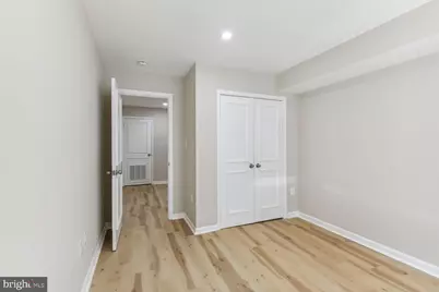 327 8th Street NE #9, Washington, DC 20002 - Photo 9