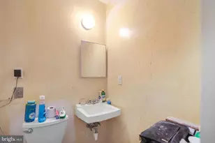 222 Upshur St NW, Washington, DC 20011 - Photo 31