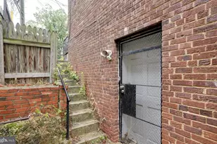 341 54th St NE, Washington, DC 20019 - Photo 3