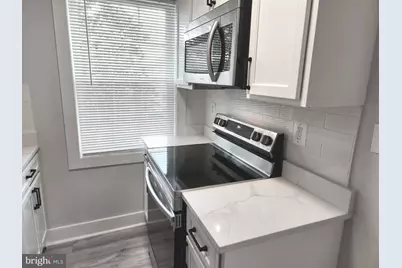 3809 V Street SE #202, Washington, DC 20020 - Photo 3