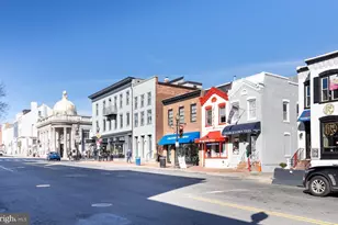 1211 34th St NW, Washington, DC 20007 - Photo 15