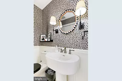 1724 E Street NE, Washington, DC 20002 - Photo 17