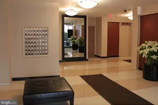 522 21st St NW, Washington, DC 20006 - Photo 1