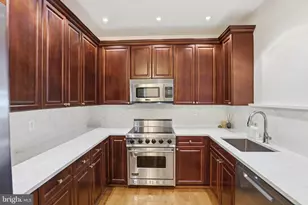 1830 Jefferson Pl NW, Washington, DC 20036 - Photo 5