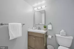 3001 Veazey Terrace NW, Washington, DC 20008 - Photo 15