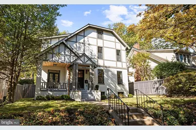 2602 36th Place NW, Washington, DC 20007 - Photo 1