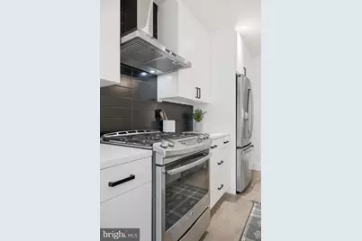 445 Ridge Street NW, Washington, DC 20001 - Photo 11