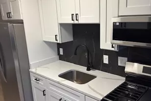 4253 Brooks St NE, Washington, DC 20019 - Photo 7