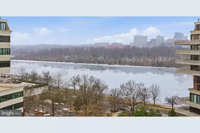 700 New Hampshire Avenue NW #1218, Washington, DC 20037 - Photo 1