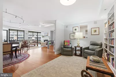 700 New Hampshire Avenue NW #1218, Washington, DC 20037 - Photo 17