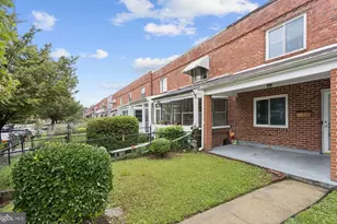 128 33rd St NE, Washington, DC 20019 - Photo 1