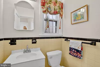 2021 32nd Place SE, Washington, DC 20020 - Photo 9