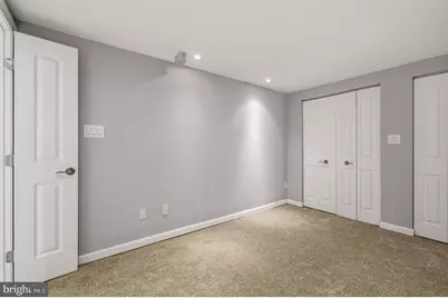 2117 S Street NW, Washington, DC 20008 - Photo 49