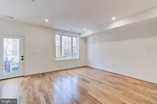 2910 18th St NW, Washington, DC 20009 - Photo 5