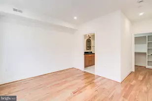 2910 18th St NW, Washington, DC 20009 - Photo 23