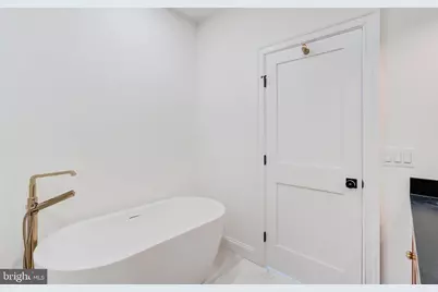 2910 18th Street NW, Washington, DC 20009 - Photo 25