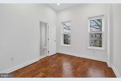 113 15th Street SE, Washington, DC 20003 - Photo 11