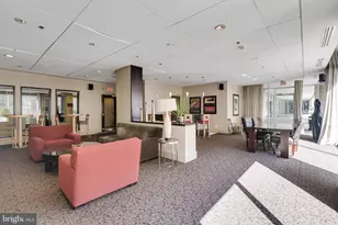 350 G St SW, Washington, DC 20024 - Photo 39