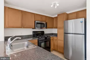 350 G St SW, Washington, DC 20024 - Photo 11
