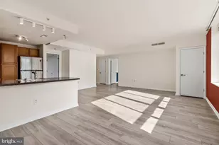 350 G St SW, Washington, DC 20024 - Photo 7