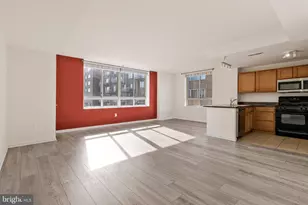 350 G St SW, Washington, DC 20024 - Photo 5