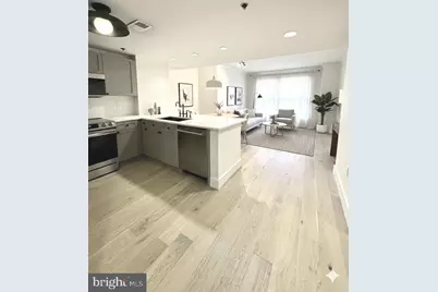 777 7th Street NW #322, Washington, DC 20001 - Photo 3