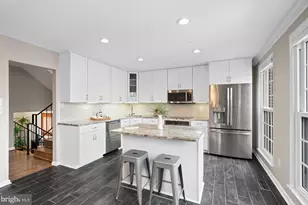 2729 Unicorn Ln NW, Washington, DC 20015 - Photo 17