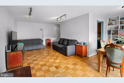 2501 Calvert Street NW #708, Washington, DC 20008 - Photo 9