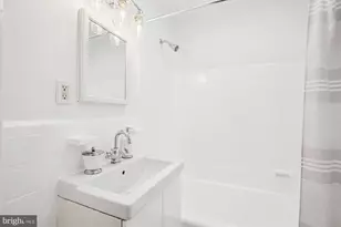 1760 E St NE, Washington, DC 20002 - Photo 23