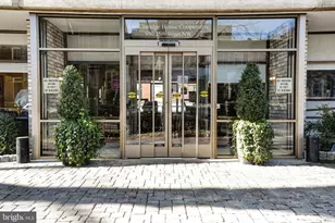 940 25th St NW, Washington, DC 20037 - Photo 1