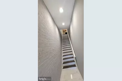 521 H Street NE #B, Washington, DC 20002 - Photo 1