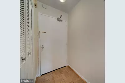 2939 Van Ness Street NW #807, Washington, DC 20008 - Photo 9