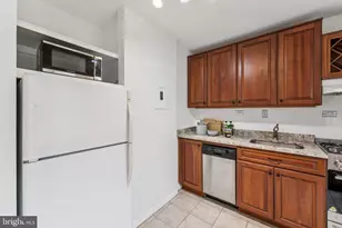 1440 N St NW, Washington, DC 20005 - Photo 9