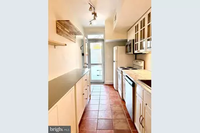 1412 A Street SE #2, Washington, DC 20003 - Photo 31