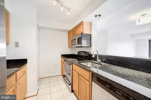2111 Wisconsin Ave NW, Washington, DC 20007 - Photo 15