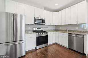 1018 13th St SE, Washington, DC 20003 - Photo 3