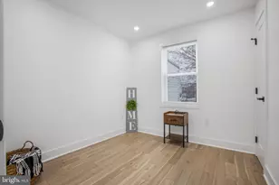 702 19th St NE, Washington, DC 20002 - Photo 25