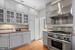 2210 Wyoming Ave NW, Washington, DC 20008 - Photo 15