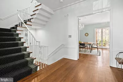 2210 Wyoming Avenue NW, Washington, DC 20008 - Photo 7