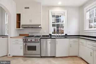 6117 Western Ave NW, Washington, DC 20015 - Photo 15