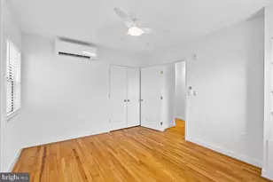 220 2nd St SE, Washington, DC 20003 - Photo 13