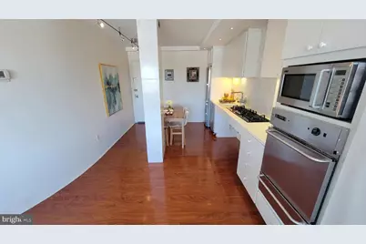 1330 New Hampshire Avenue NW #720, Washington, DC 20036 - Photo 15