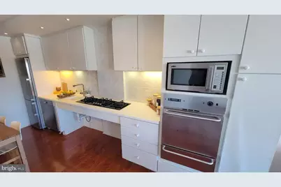 1330 New Hampshire Avenue NW #720, Washington, DC 20036 - Photo 13