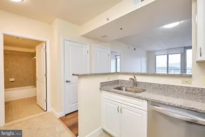 555 Massachusetts Avenue NW #1306, Washington, DC 20001 - Photo 5