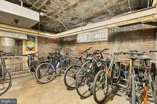 1954 Columbia Rd NW, Washington, DC 20009 - Photo 59