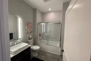 70 N Street SE, Washington, DC 20003 - Photo 5