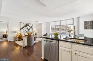 355 I Street SW, Washington, DC 20024 - Photo 13