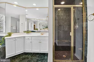 4015 Mansion Dr NW, Washington, DC 20007 - Photo 17